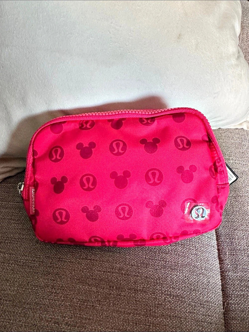 lululemon Disney x Lululemon Everywhere Belt Bag 1L Mickey and Logo Print